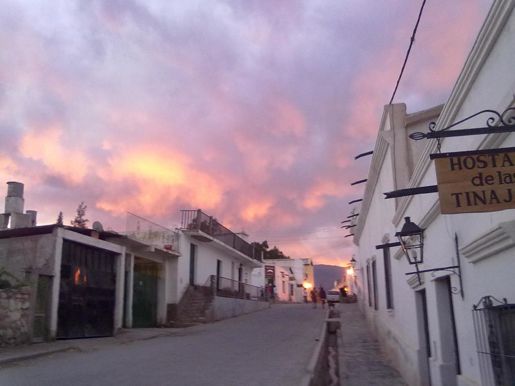 Tinajas De *